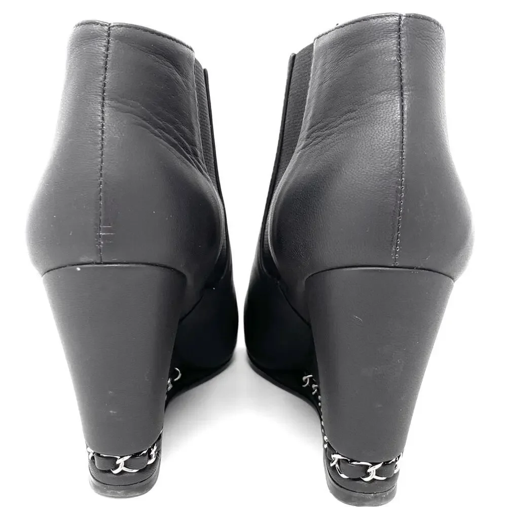 Chanel Black Boots w LOGO Pointed Toe Chain Detail 38.5 AUTHENTIC box included
